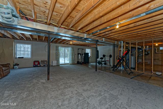 35 Pinewood Way, Argyle, NY 12809