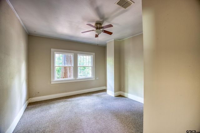 1008 N Link St., Palestine, TX 75801
