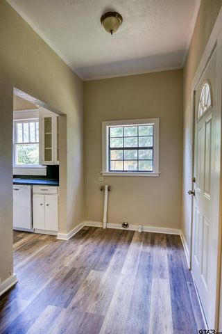 1008 N Link St., Palestine, TX 75801