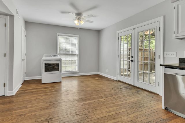 1933 18th Ave, S, Nashville, TN 37212