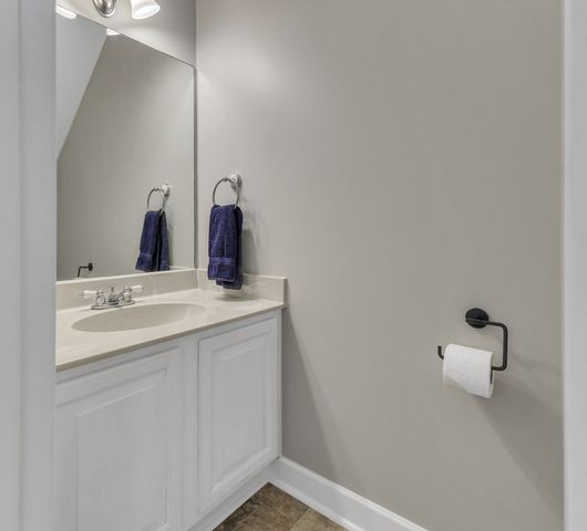 1933 18th Ave, S, Nashville, TN 37212