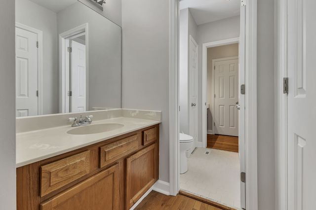 1933 18th Ave, S, Nashville, TN 37212