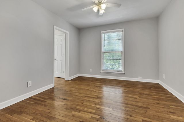 1933 18th Ave, S, Nashville, TN 37212