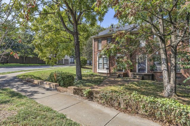 1933 18th Ave, S, Nashville, TN 37212