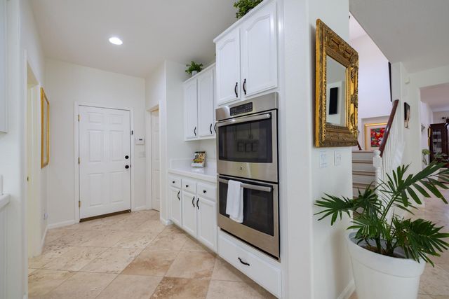 1800 Allenwood Cir, Lincoln, CA 95648