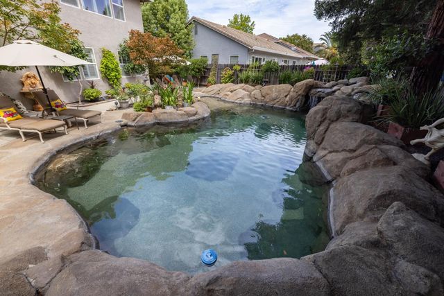 1800 Allenwood Cir, Lincoln, CA 95648