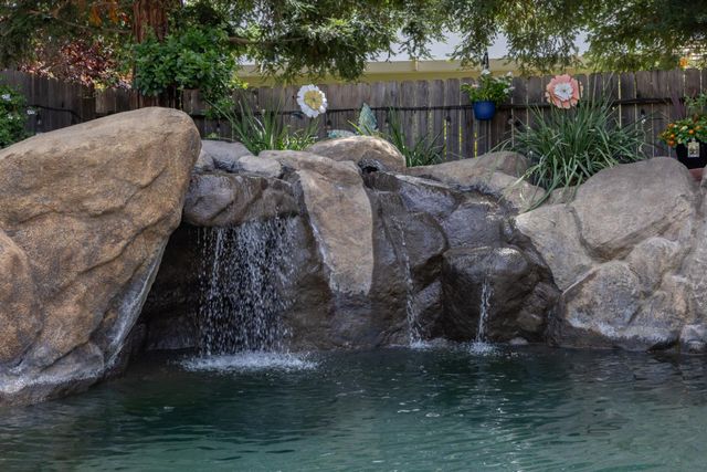 1800 Allenwood Cir, Lincoln, CA 95648