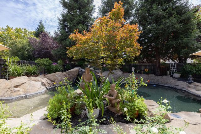 1800 Allenwood Cir, Lincoln, CA 95648