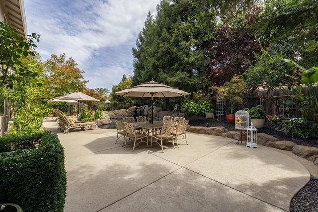 1800 Allenwood Cir, Lincoln, CA 95648