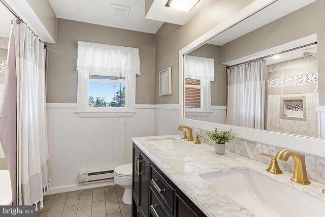 1644 SAINT PAUL ST, Hampstead, MD 21074