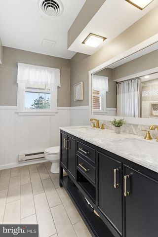 1644 SAINT PAUL ST, Hampstead, MD 21074