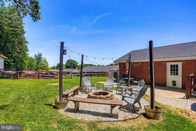 1644 SAINT PAUL ST, Hampstead, MD 21074