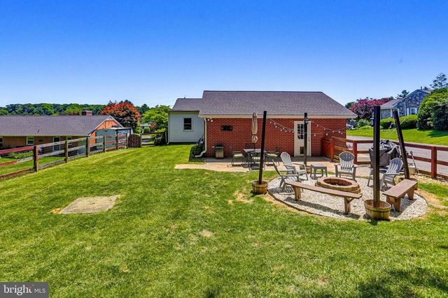 1644 SAINT PAUL ST, Hampstead, MD 21074