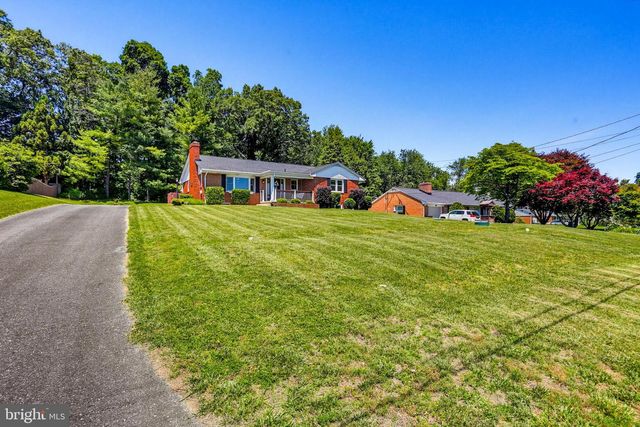 1644 SAINT PAUL ST, Hampstead, MD 21074