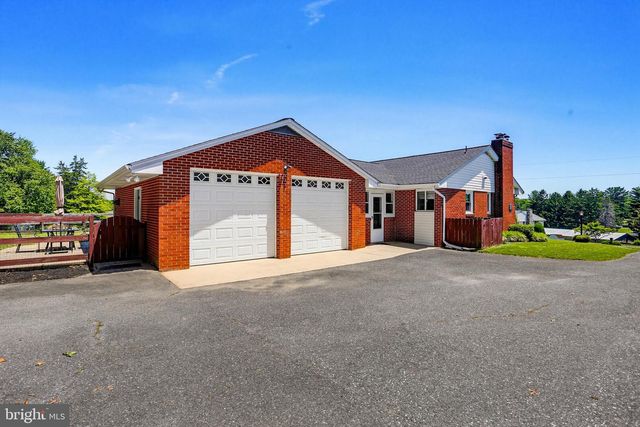 1644 SAINT PAUL ST, Hampstead, MD 21074