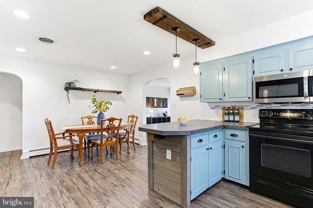 1644 SAINT PAUL ST, Hampstead, MD 21074