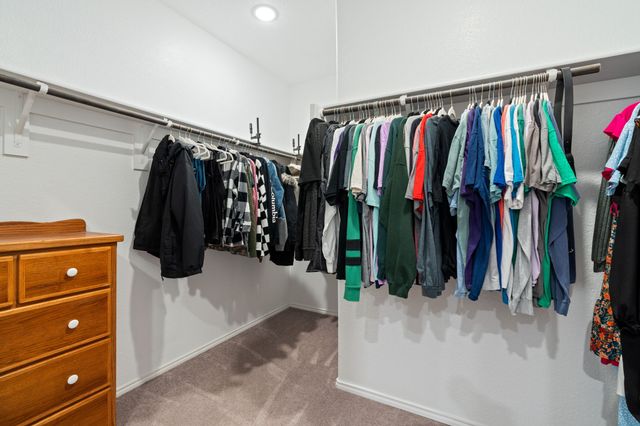 428 Green Hill Drive, Waxahachie, TX 75167