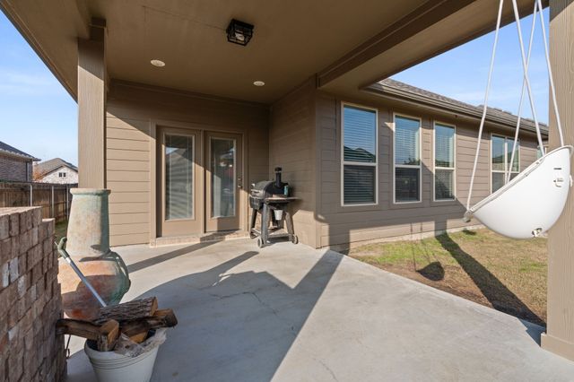 428 Green Hill Drive, Waxahachie, TX 75167