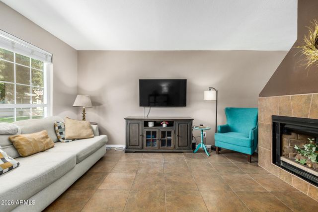 1961 N HARTFORD Street 1035, Chandler, AZ 85225