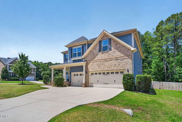 8108 Fieldcrest Lane, Fuquay Varina, NC 27526