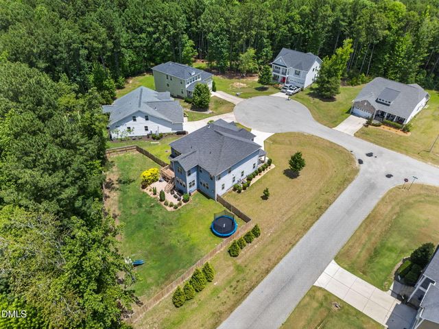 8108 Fieldcrest Lane, Fuquay Varina, NC 27526