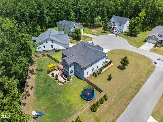 8108 Fieldcrest Lane, Fuquay Varina, NC 27526