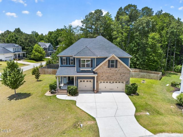 8108 Fieldcrest Lane, Fuquay Varina, NC 27526