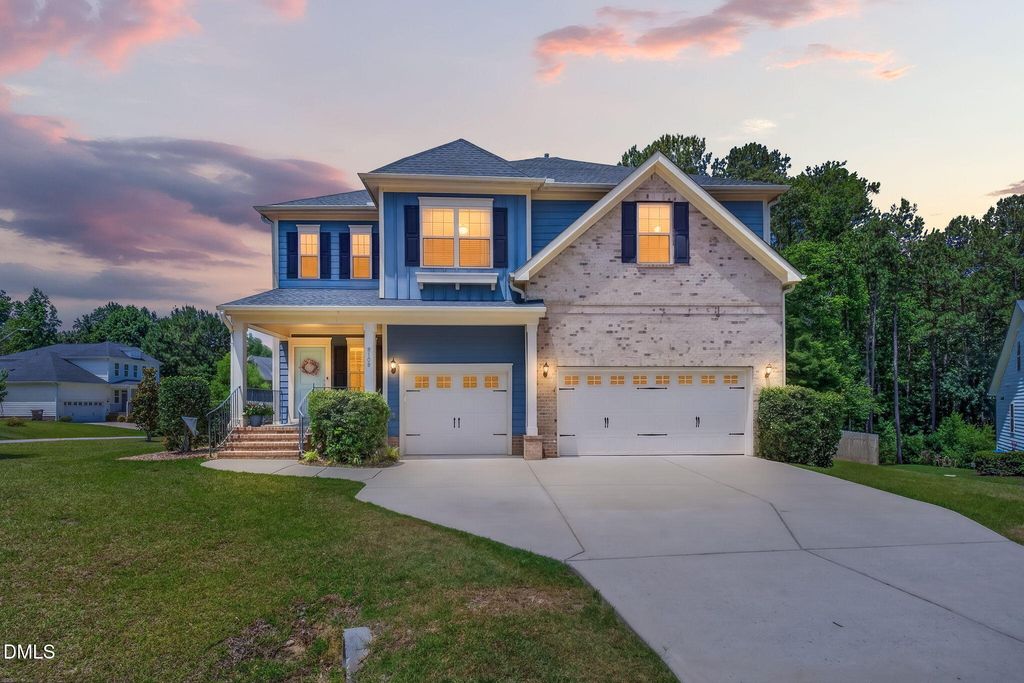 8108 Fieldcrest Lane, Fuquay Varina, NC 27526