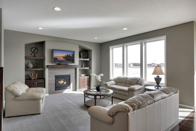 15351 110th Avenue N, Dayton, MN 55369