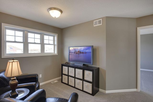 15351 110th Avenue N, Dayton, MN 55369