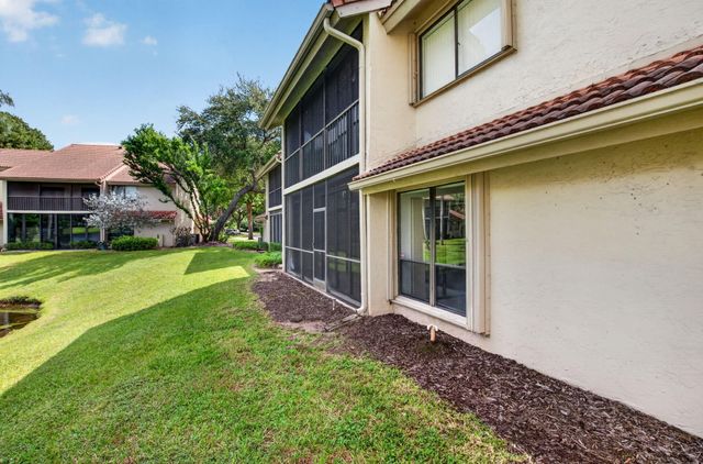 5731 Coach House Circle A, Boca Raton, FL 33486