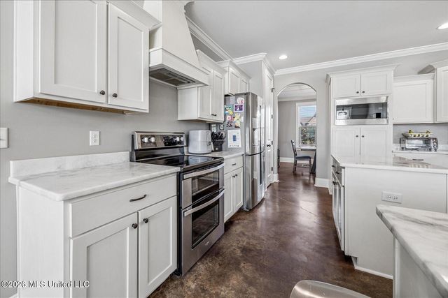 3929 Summer Pointe Drive, Olive Branch, MS 38654