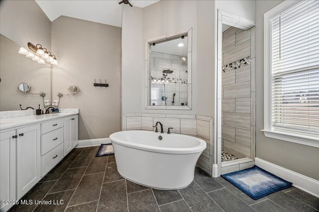 3929 Summer Pointe Drive, Olive Branch, MS 38654