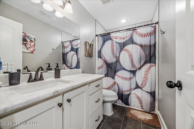 3929 Summer Pointe Drive, Olive Branch, MS 38654