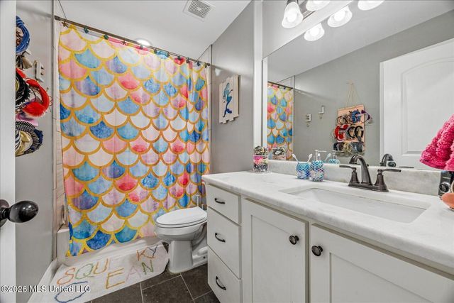 3929 Summer Pointe Drive, Olive Branch, MS 38654