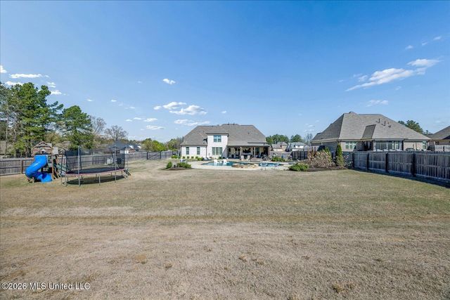 3929 Summer Pointe Drive, Olive Branch, MS 38654