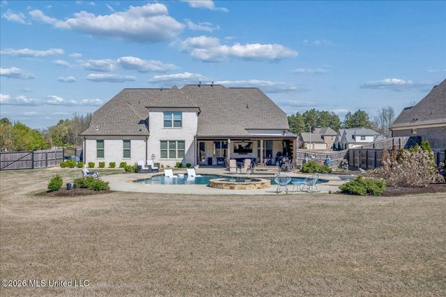 3929 Summer Pointe Drive, Olive Branch, MS 38654