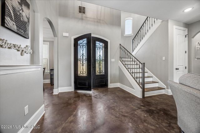 3929 Summer Pointe Drive, Olive Branch, MS 38654