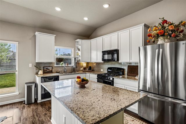 114 Dudley Road, Montgomery, TX 77356