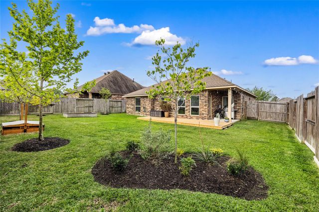 114 Dudley Road, Montgomery, TX 77356