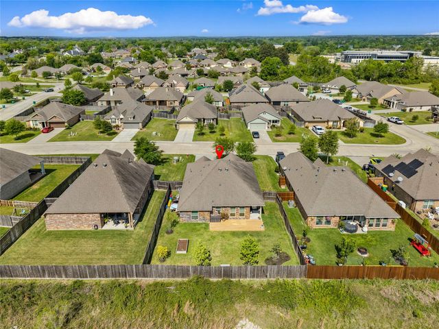 114 Dudley Road, Montgomery, TX 77356