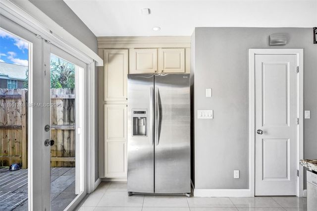 2901 Dorchester Ln, Cooper City, FL 33026