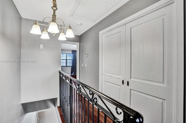 2901 Dorchester Ln, Cooper City, FL 33026