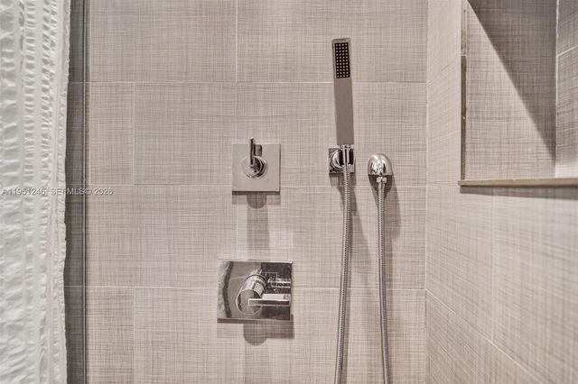 2901 Dorchester Ln, Cooper City, FL 33026