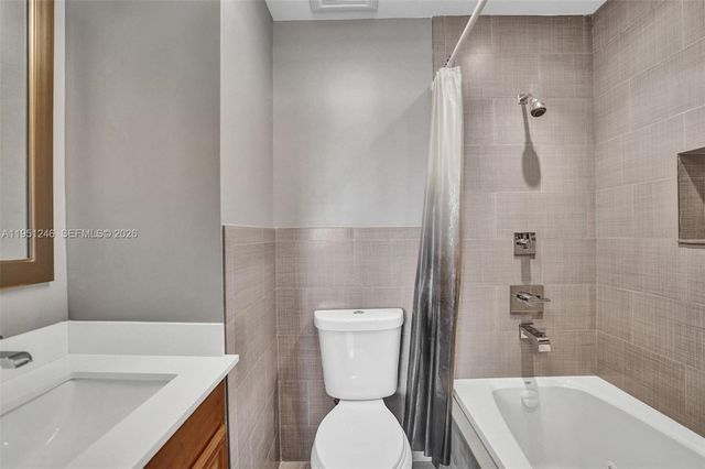 2901 Dorchester Ln, Cooper City, FL 33026