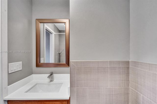 2901 Dorchester Ln, Cooper City, FL 33026