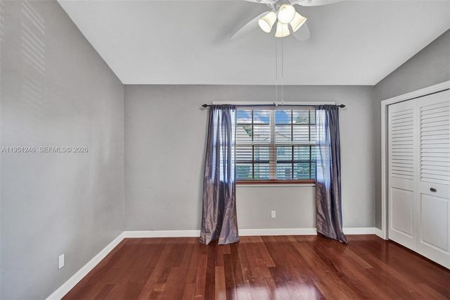 2901 Dorchester Ln, Cooper City, FL 33026