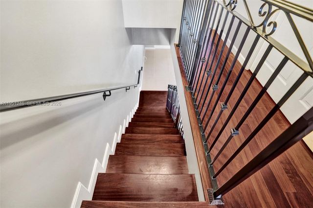 2901 Dorchester Ln, Cooper City, FL 33026