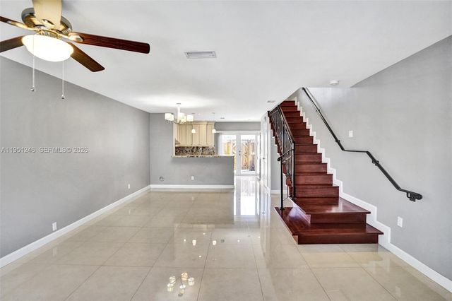 2901 Dorchester Ln, Cooper City, FL 33026