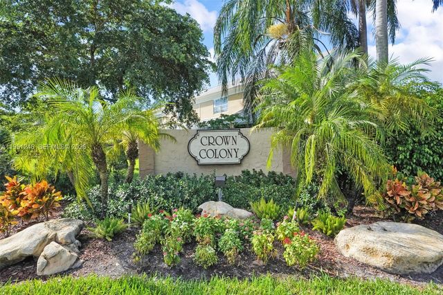 2901 Dorchester Ln, Cooper City, FL 33026